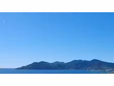 cannes villa refaite a neuve t5 de 185m2 vue mer piscine  terrasses 240m2 garage