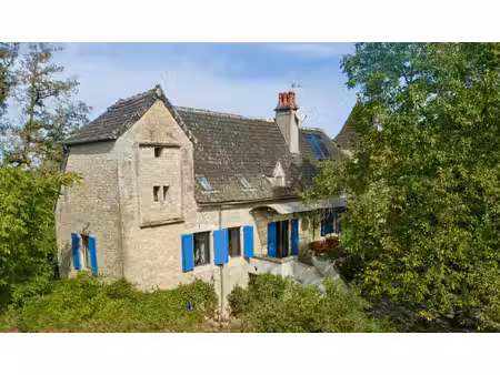 ravissante maison avec pigeonnier de 1860  avec piscine et dependances   tres proche de...