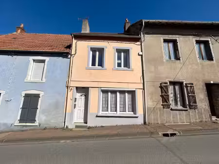 immeuble centre-bourg de montaigut-en-combraille