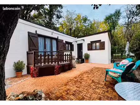 chalet rénové domaine piscine tennis