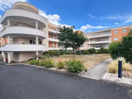 appartement t3 secteur montjuzet vue dégagée sur le dôme terrasse 19 m2 garage & cave