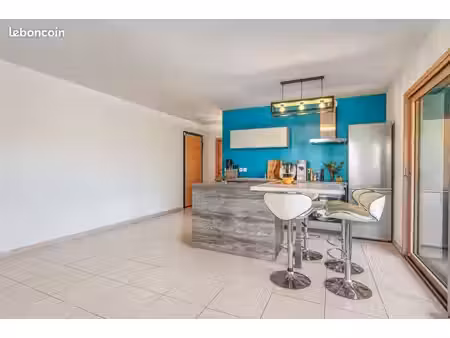 appartement 3 pièces 68 m²