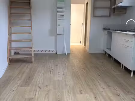 belley  t2 duplex à louer