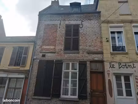 immeuble 3 pièces 128 m²