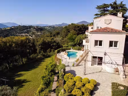 villa de 6 chambres dans les collines de fabron  à nice  avec piscine  garage et annexe