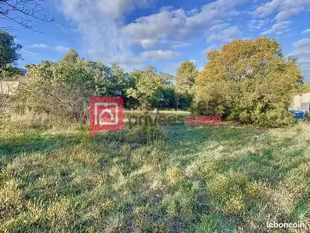 terrain 2 000 m² plan d aups sainte baume