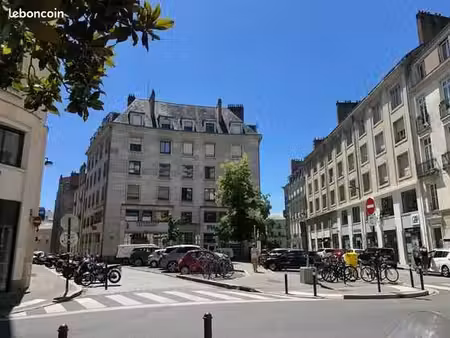 local commercial à côté de graslin nantes 116 m2