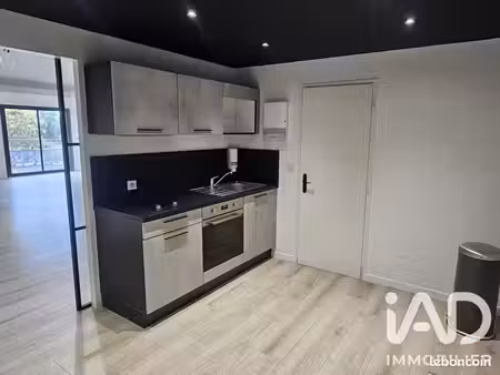 local 71 m² saint-herblain