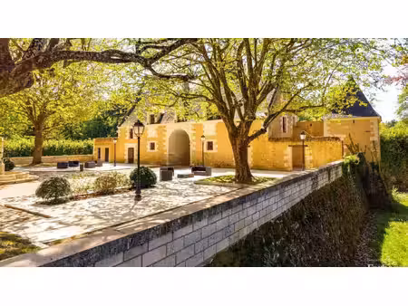 amboise - loir-et-cher- château style renaissance et son domaine paysagé de 24 hectares à.