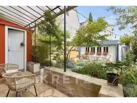 maison de caractère rénovée avec vue sur paris et la tour eiffel