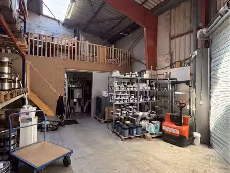 entrepôt stockage orvault 66m2