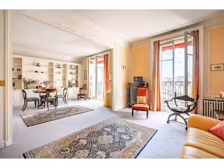 neuilly - sablons - full pasteur - trois/quatre chambres