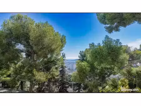 appartement t3 -veritable identité-