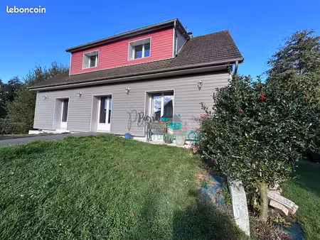 pavillon 8 pièces 127 m²
