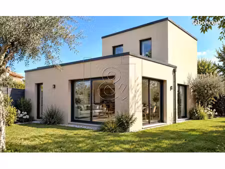 maison 4 pièces 105 m²