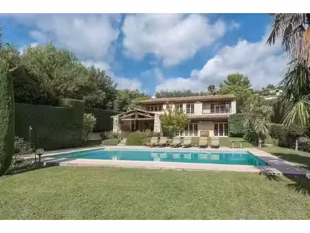 proche de saint paul de vence - villa d'architecte