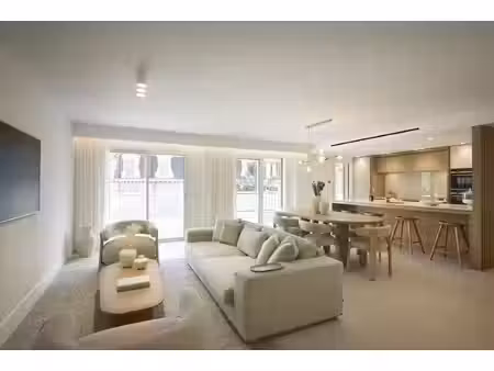 cannes centre – appartement d'exception avec terrasse de 75 m²