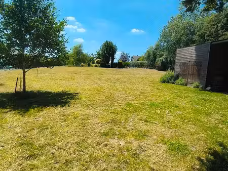 terrain à bâtir 1600 m2