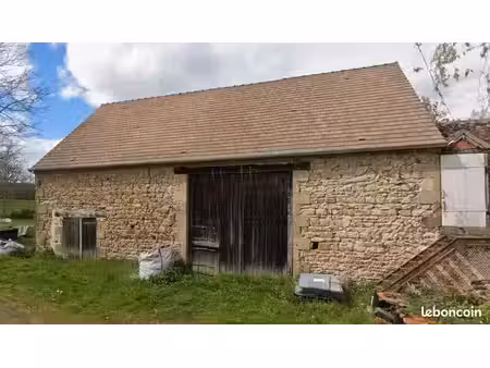 maison 2 pièces 150 m²