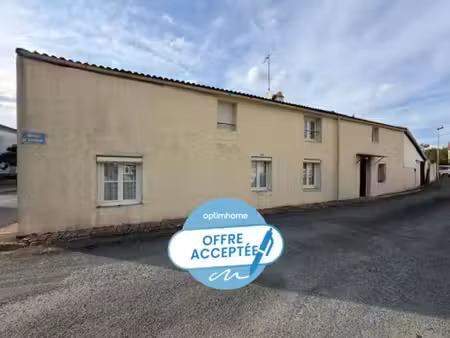 corpe (85320) au calme adorable maison en pierres 4 chambres a rafraichir avec annexe et..