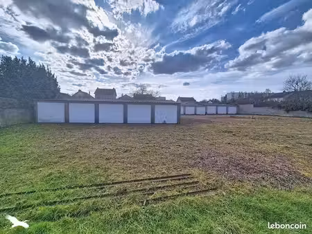 maison 2 pièces 246 m²