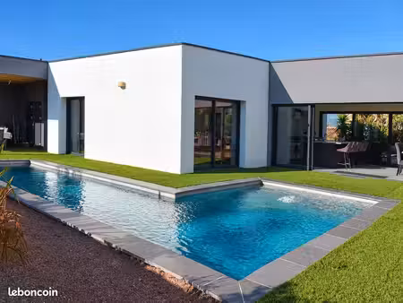 villa avec piscine & studio indépendant dans une résidence sécurisée – roquebrune-sur-arge