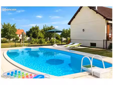 maison 4 ch  jardin  piscine
