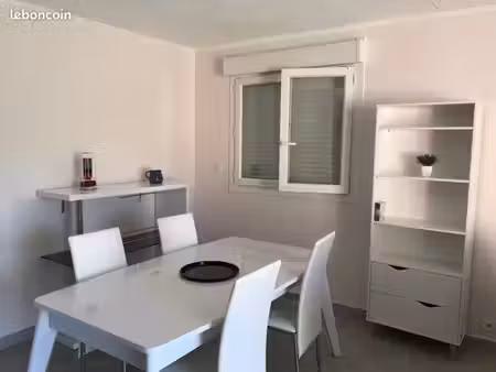 studio meuble avec terrasse de 20m2