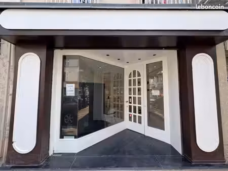 jolie local commercial toulon st jean