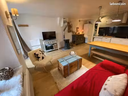 appartement cosy 45 m2 avec terrasse et parking
