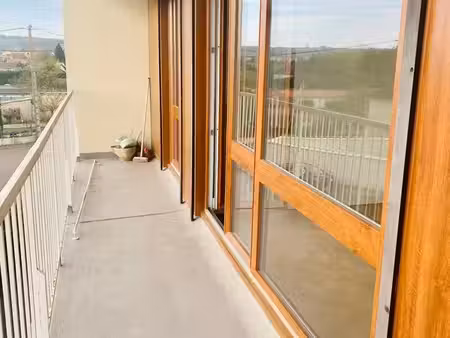 appartement 3 pièces 65 m²