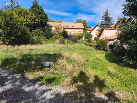 terrain à romette