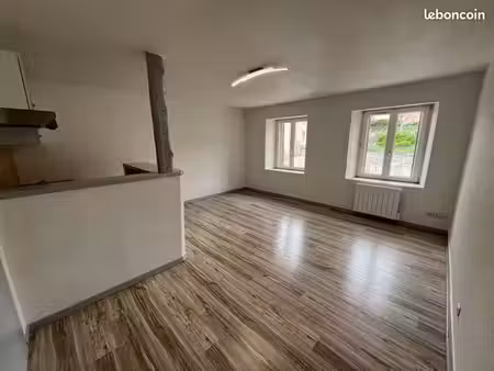 appartement t2 41m2 refait à neuf avec parking privatif - proche frontière suisse