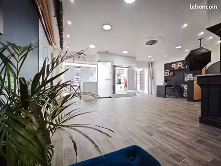 local commercial