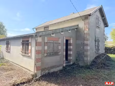 vente maison 5 pièces 97 m² à breuil-barret (85120)  69 875 €