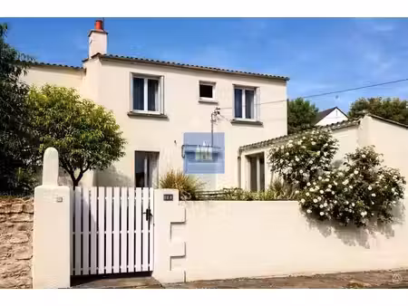 montreuil-bellay maison de village - 2/3 chambres + 2 terrains