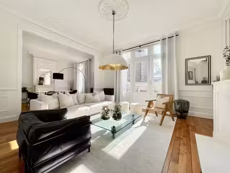 hyper-centre  sublime appartement t5  terrasse et parking