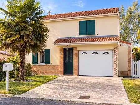maison familiale 90 m² - 3 chambres - jardin  garage  grenier