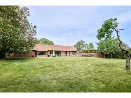 faches-thumesnil   ravissante ferme rénovée   4/5 ch sur 2600 m2