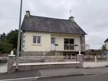 bourg de plemet