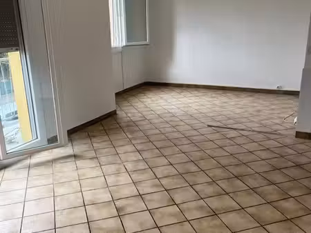 appartement 68 mètres carrés proche centre ville