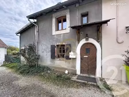maison 4 pièces 104 m²