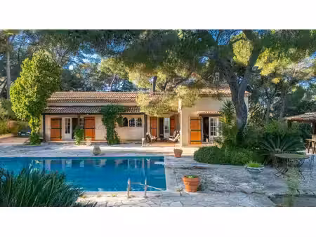 vallauris - maison dans domaine privee - jardin - piscine
