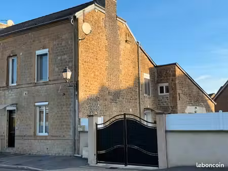 nouveauté - maison en pierre rénovée - 4 chambres - garage - jardin
