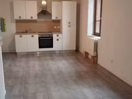 t4 traversant en duplex très lumineux de 102 m² avec balcon – pamiers