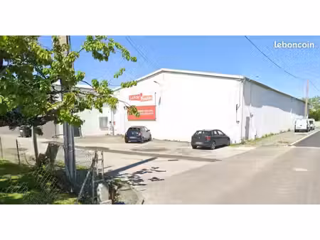 entrepot - stockage - showroom