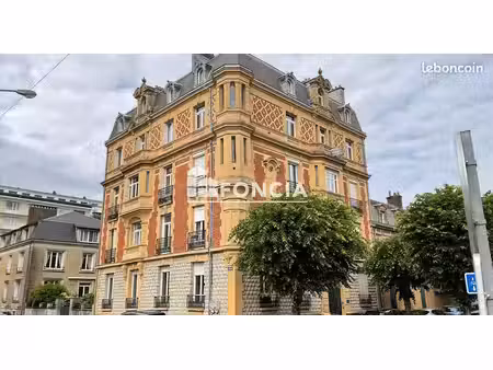 charleville - mézières - magnifique appartement 3 p loué - 80m2