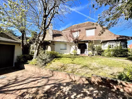 villa de style anglo-normand – secteur recherché du touquet-p