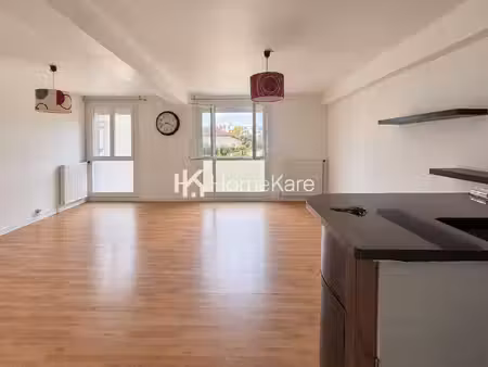 82 m² centre de blagnac !