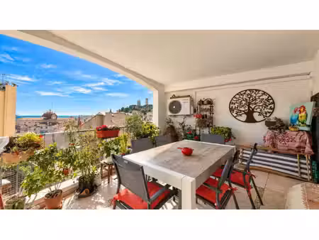 cannes – suquet / forville – 4 pièces – terrasse 15 m² – vue suquet et aperçu mer